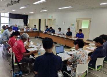真面目な会議！笑